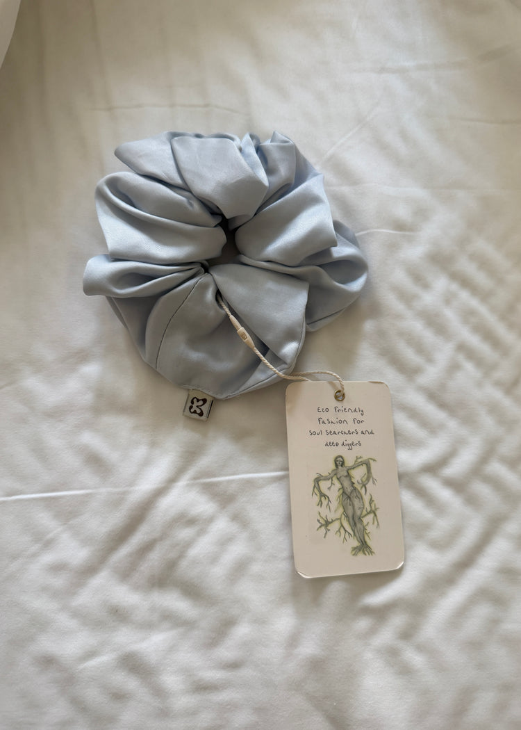 ancient water scrunchie flat